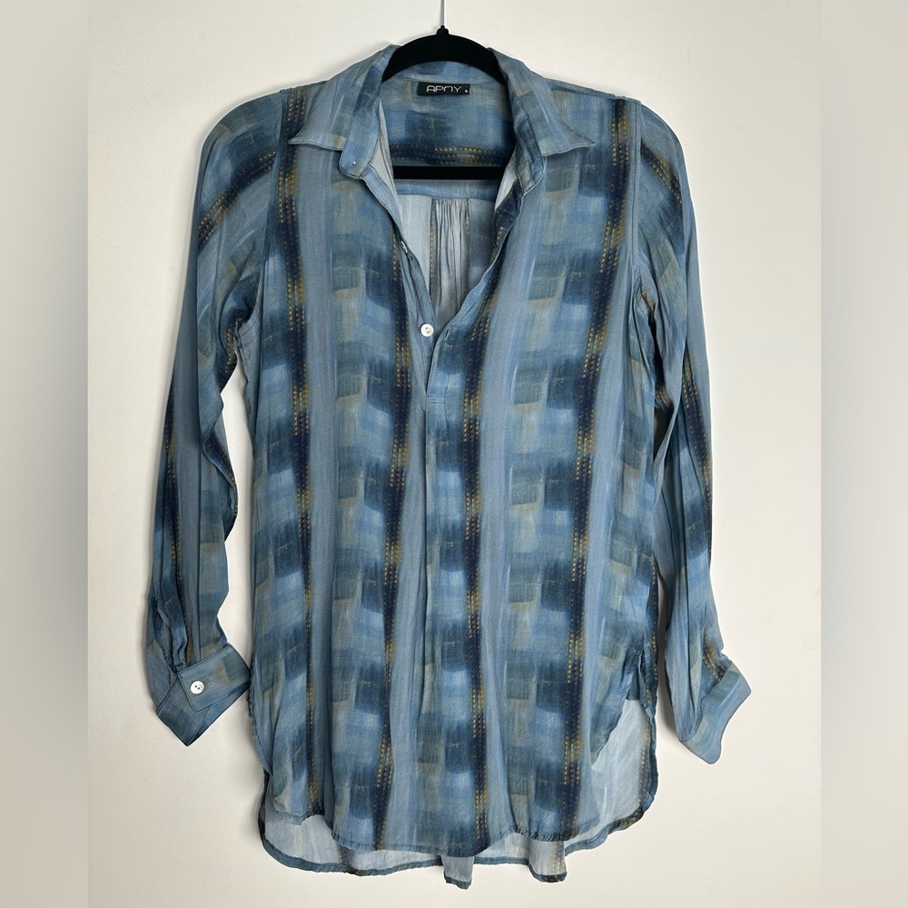 APNY Women’s Shirt, Blue Modern Print, 1/2 Button,
